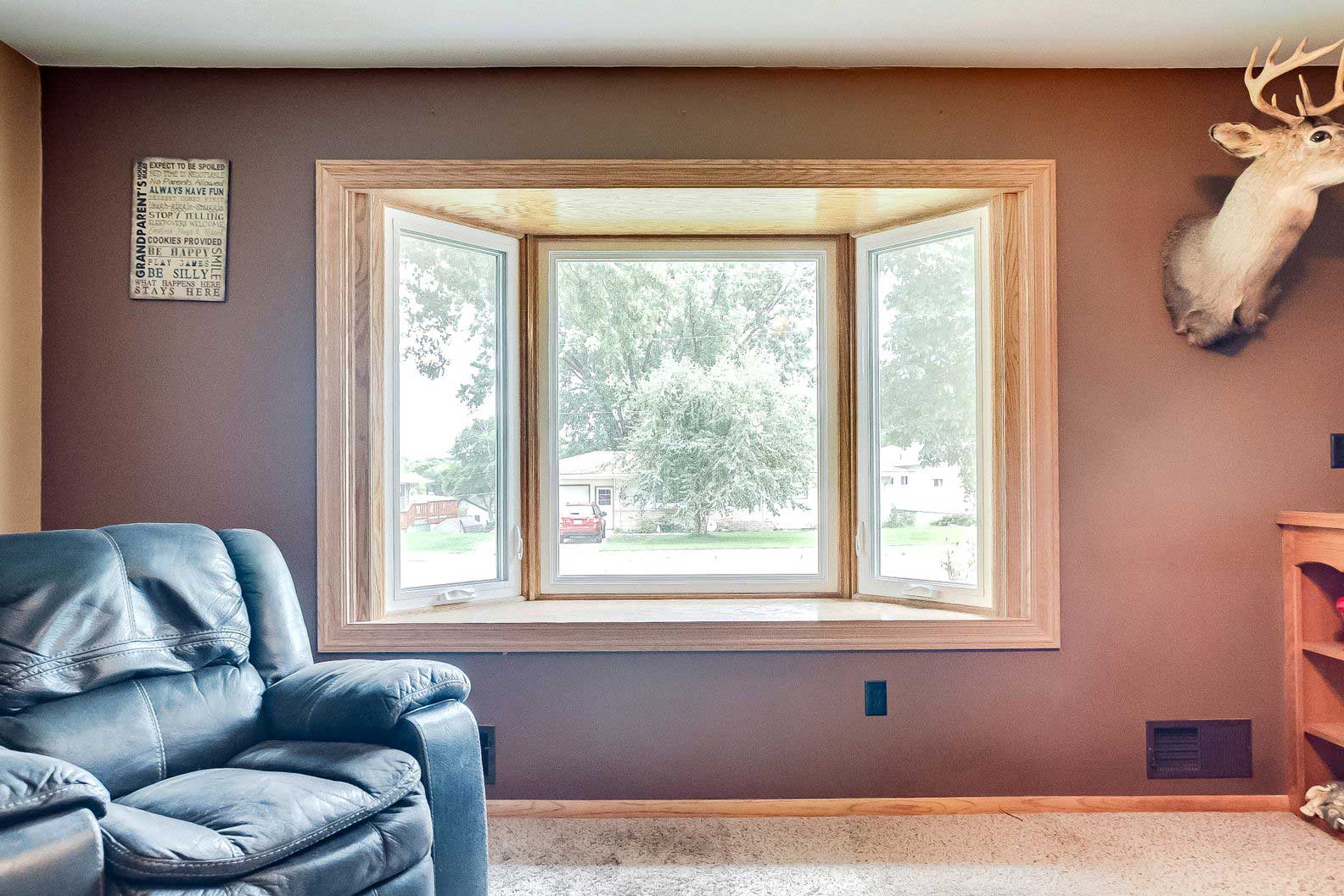 bay window interior